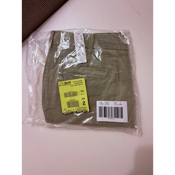 NWT J.Crew Women’s Olive Green Chino Shorts – Size 8 - Picture 5 of 5